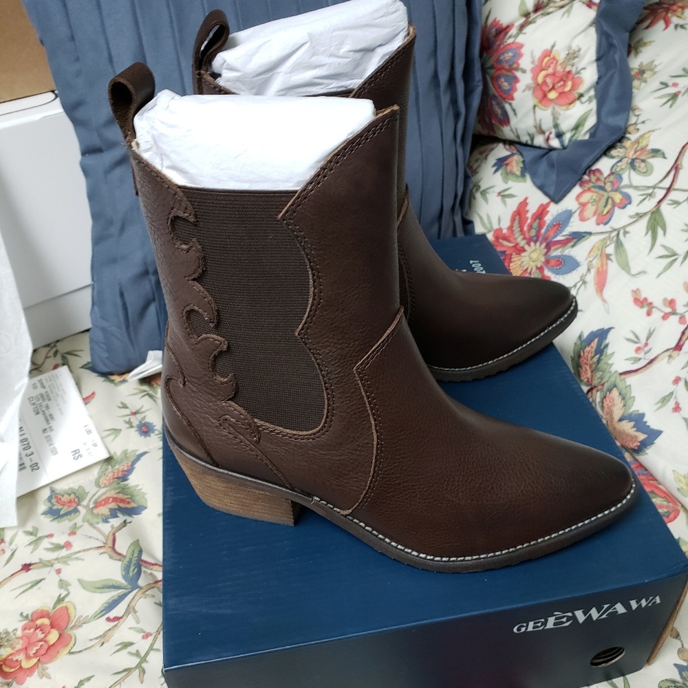 Anthropologie GeeWawa Tilly Chelsea Boot LAST CALL No OFFERS